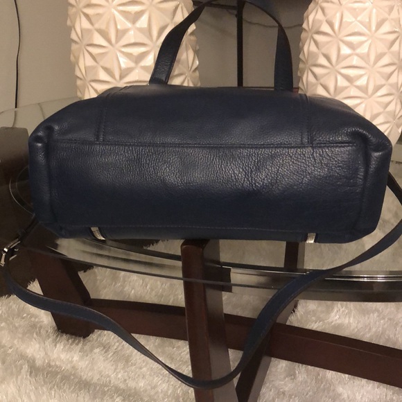 Michael Kors Navy Leather, top zip hand and shoulder bag with Silver hardware - Picture 10 of 11